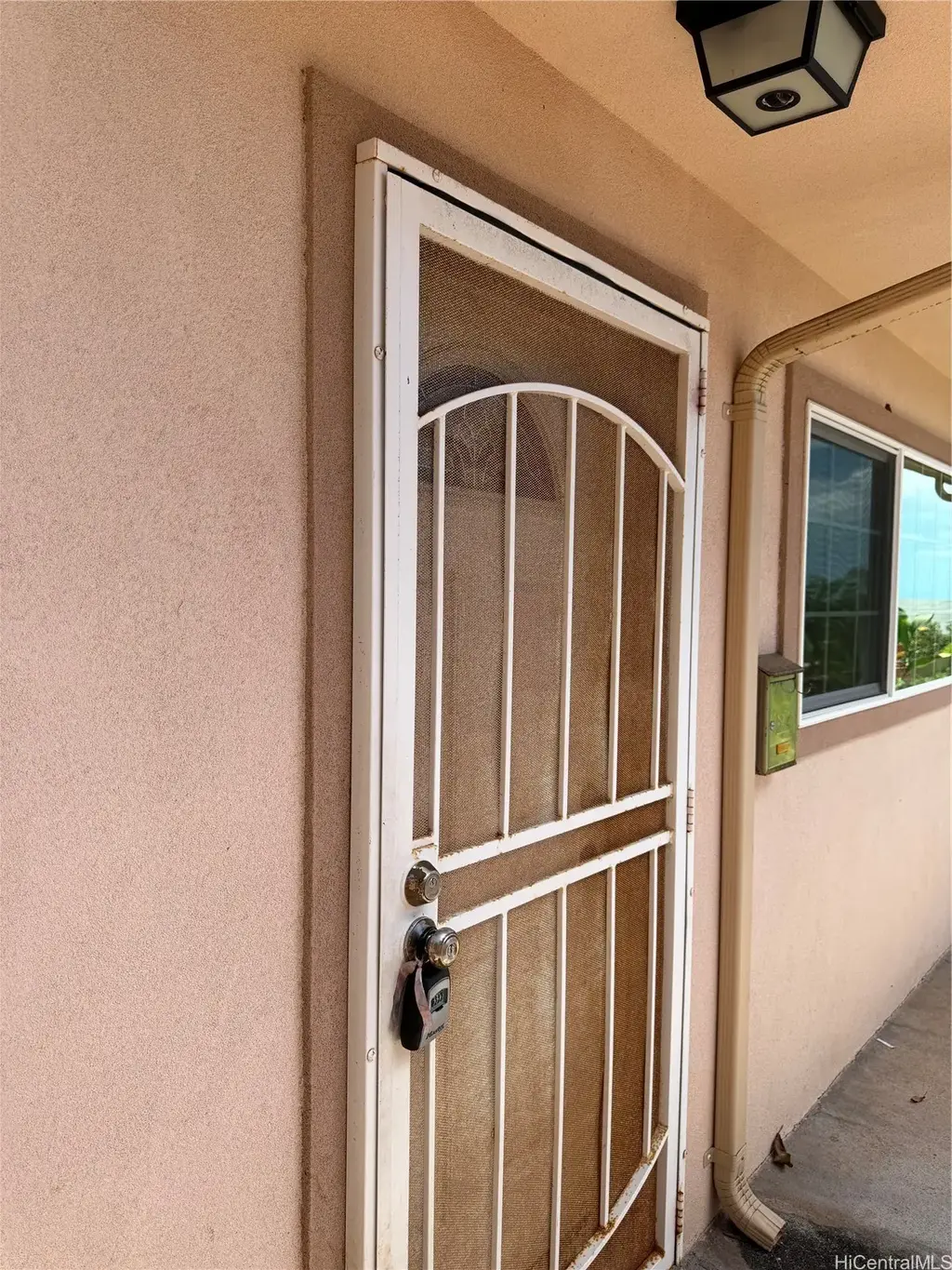98-862 Iliee Street, Aiea