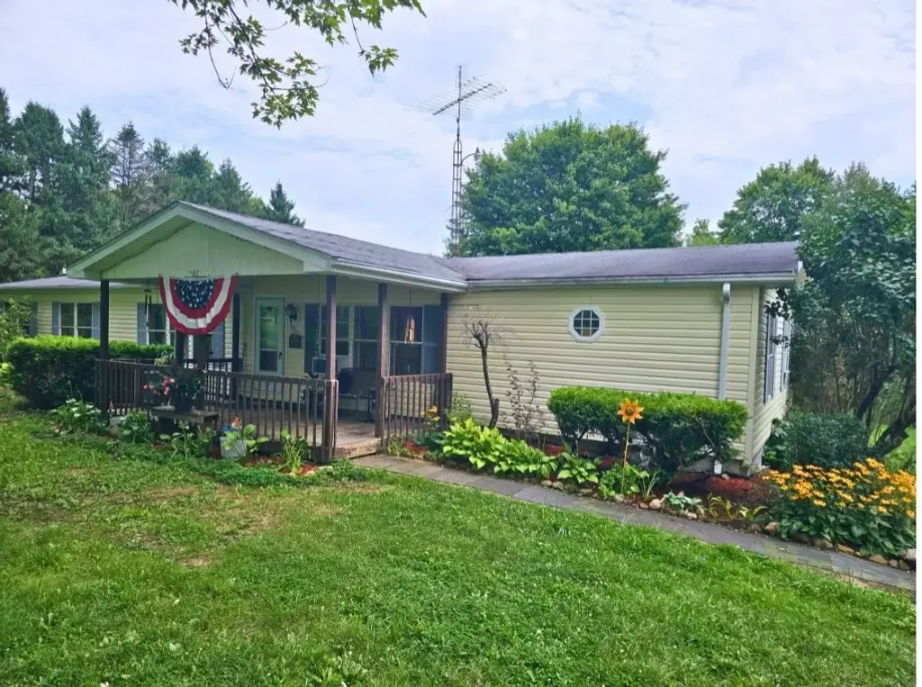 673 Pulaski Mercer Road , E Lackawannock