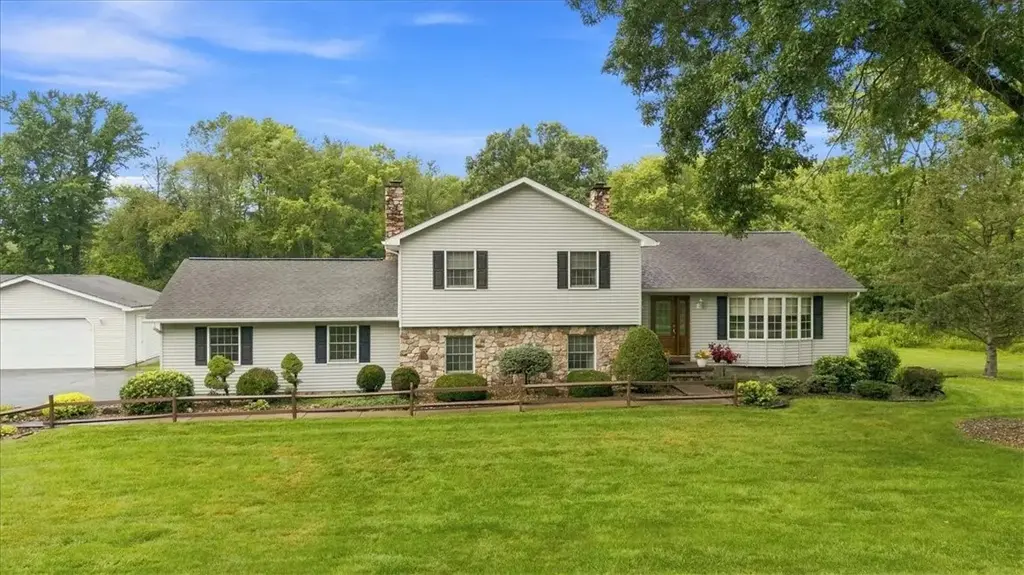 241 Catalina Drive , Neshannock