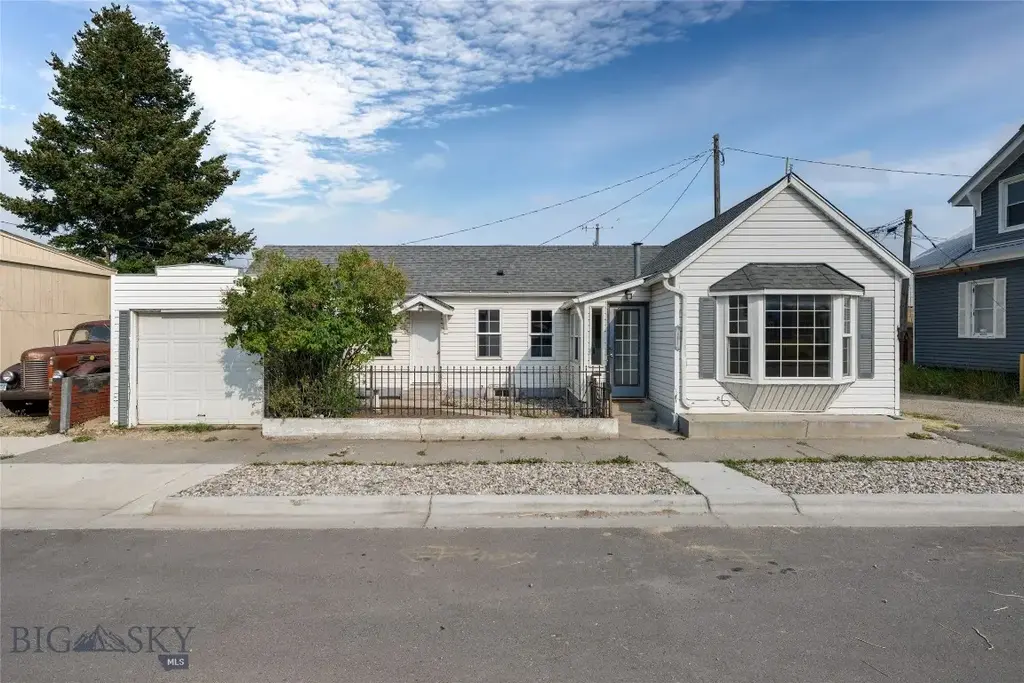 411 Ash Street, Anaconda