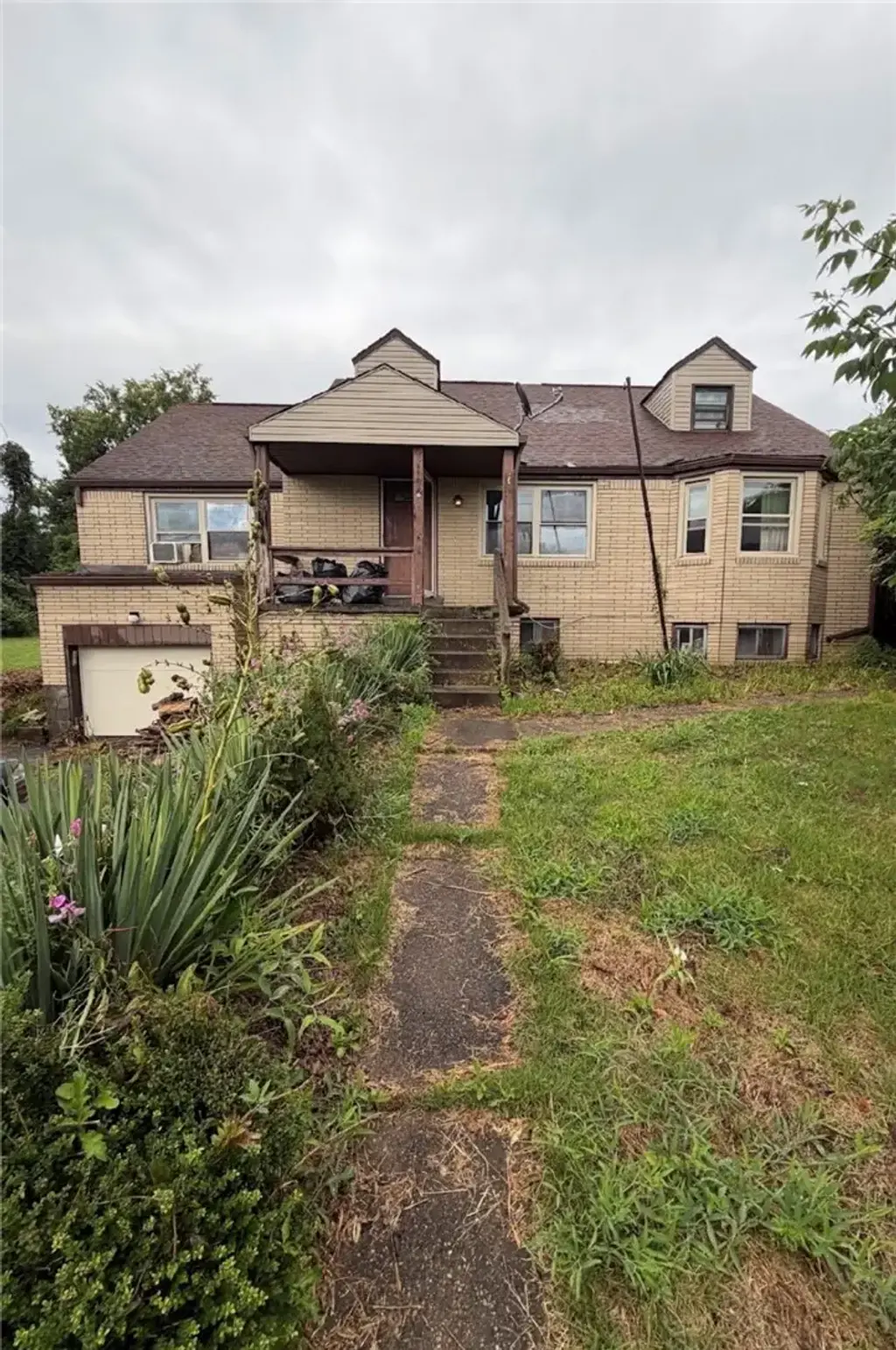 1319 Oakridge Road , McDonald