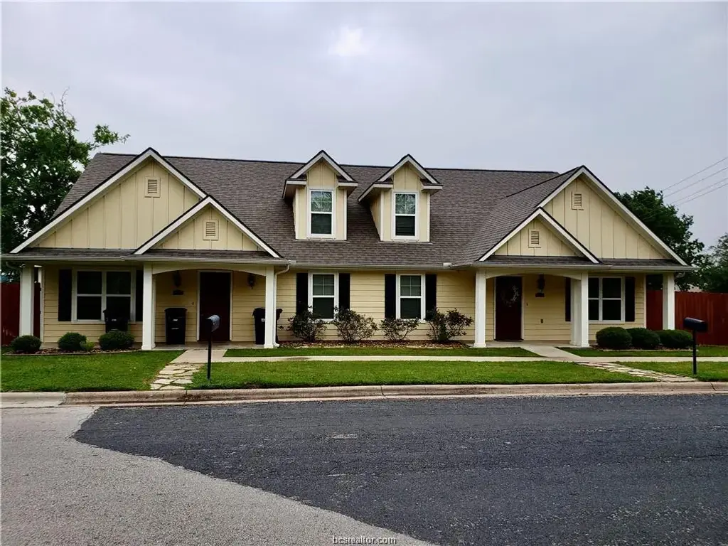 500 Macarthur, College Station