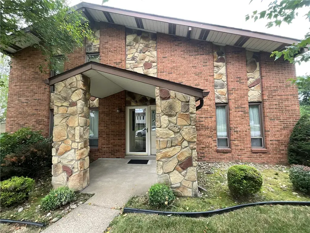1807 Educational Drive , White Oak