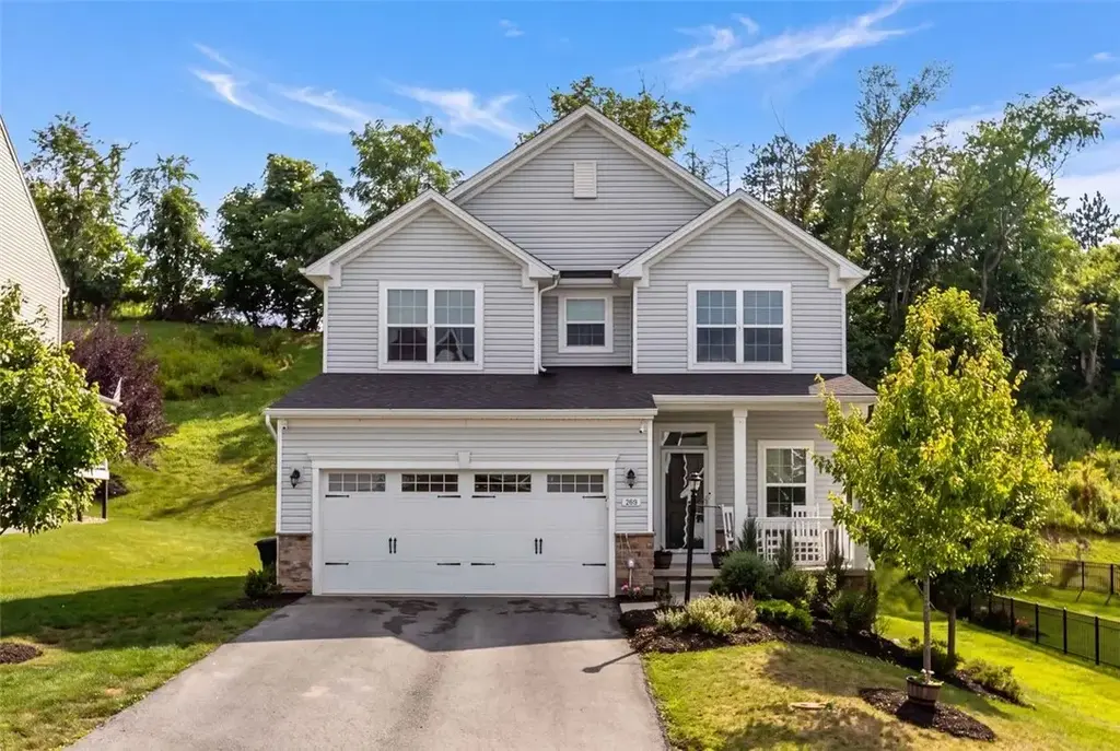208 Regency Drive, North Strabane