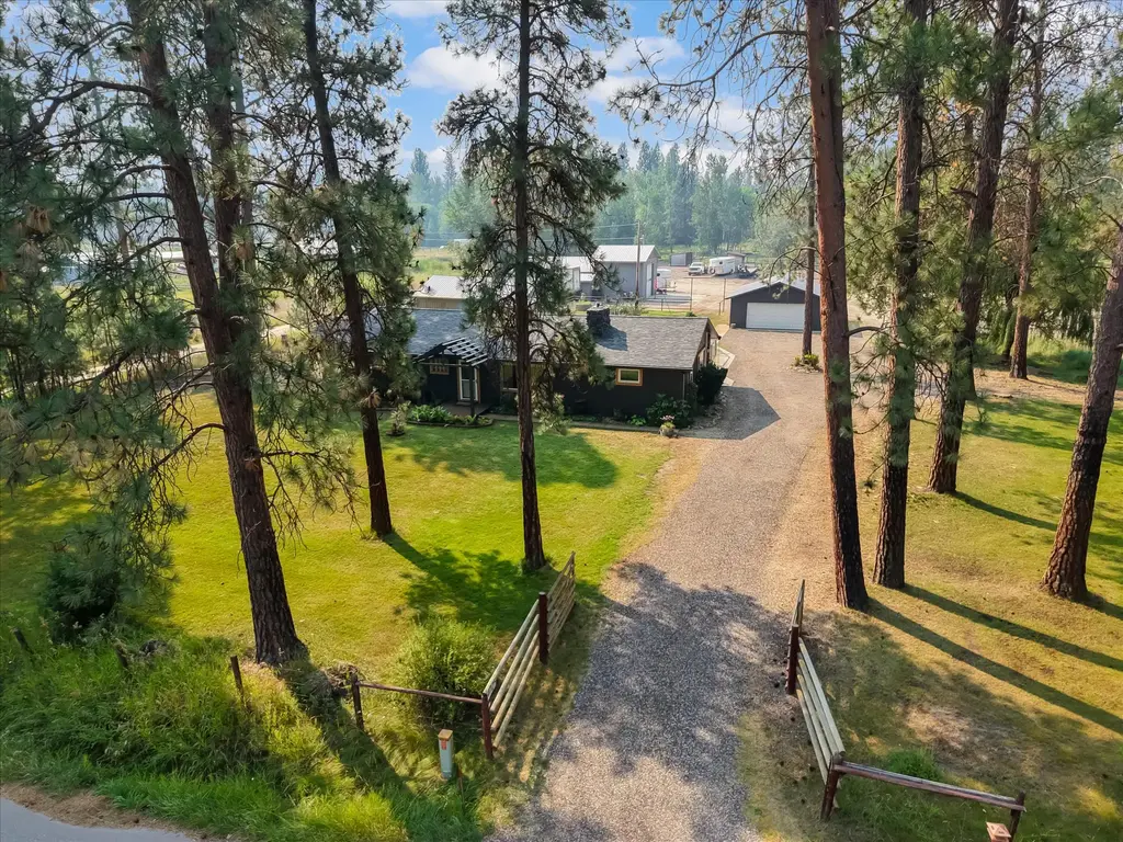 4725 E Carlton Creek Road, Florence