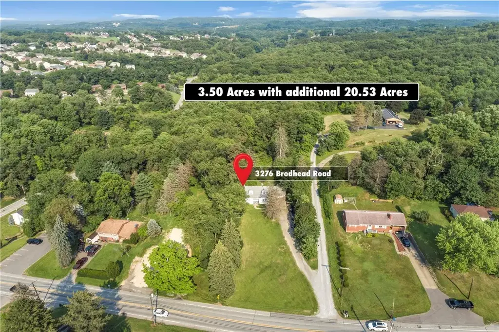 3276 Brodhead Road, Center