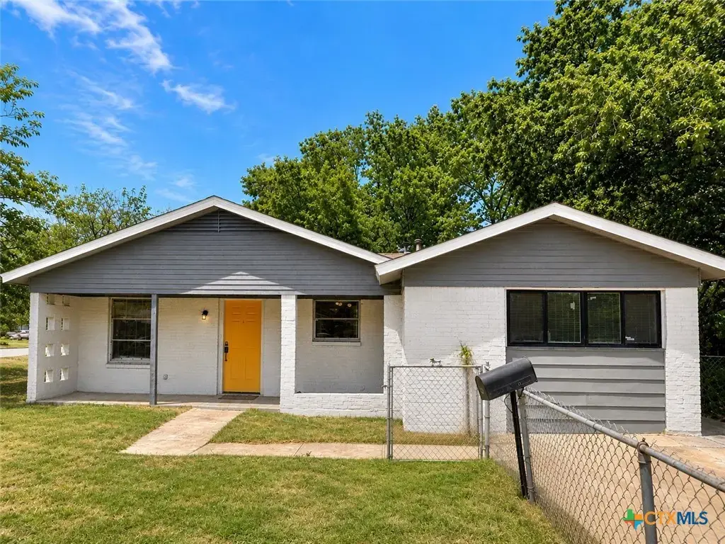 1505 S W S Young Drive, Killeen