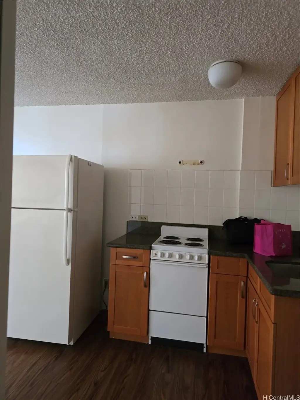 1560 Kanunu Street # 610, Honolulu