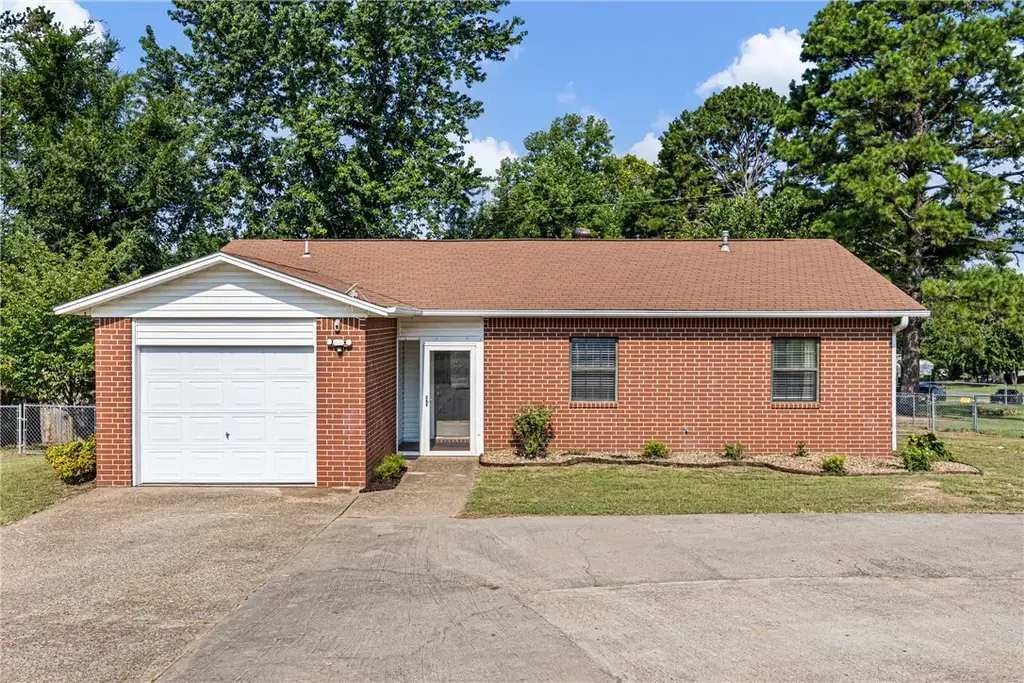 35 Crestline Drive, Dover