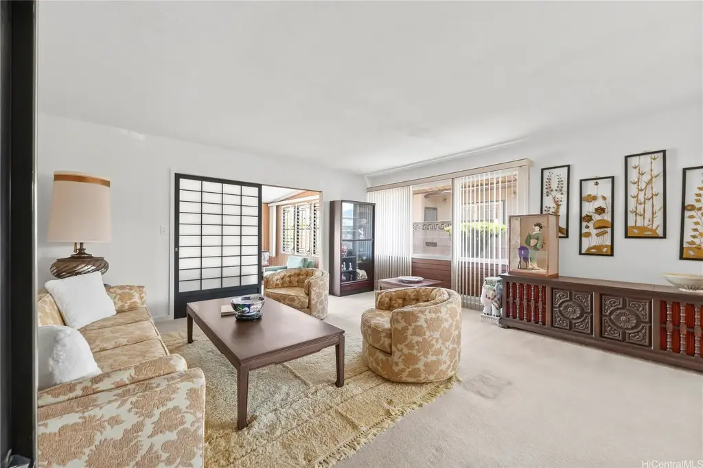 3239 Ala Laulani Street, Honolulu