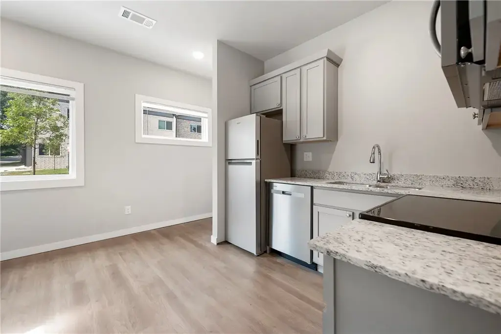 1336 West Avenue 114, Fayetteville