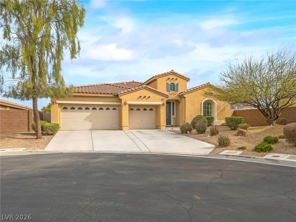 Photo of Listing #2808501