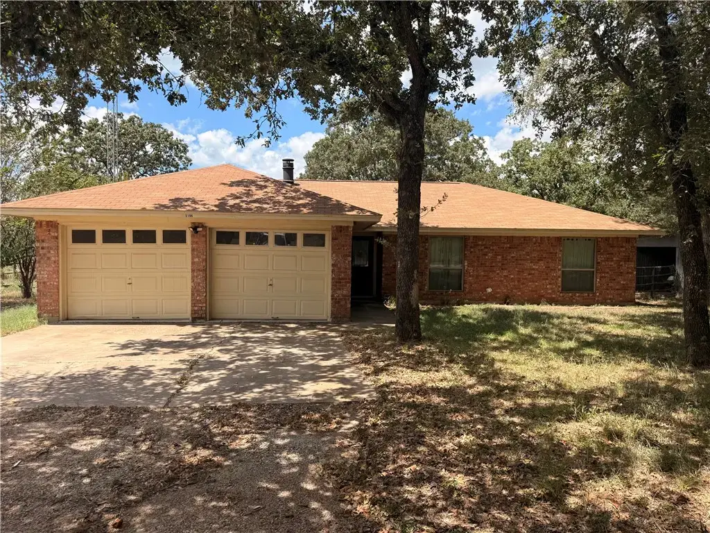 5196 Gary Road, College Station