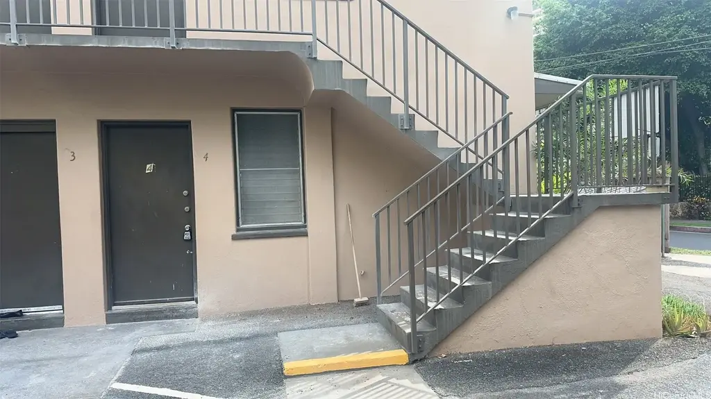 1849 Kaioo Drive # 4, Honolulu