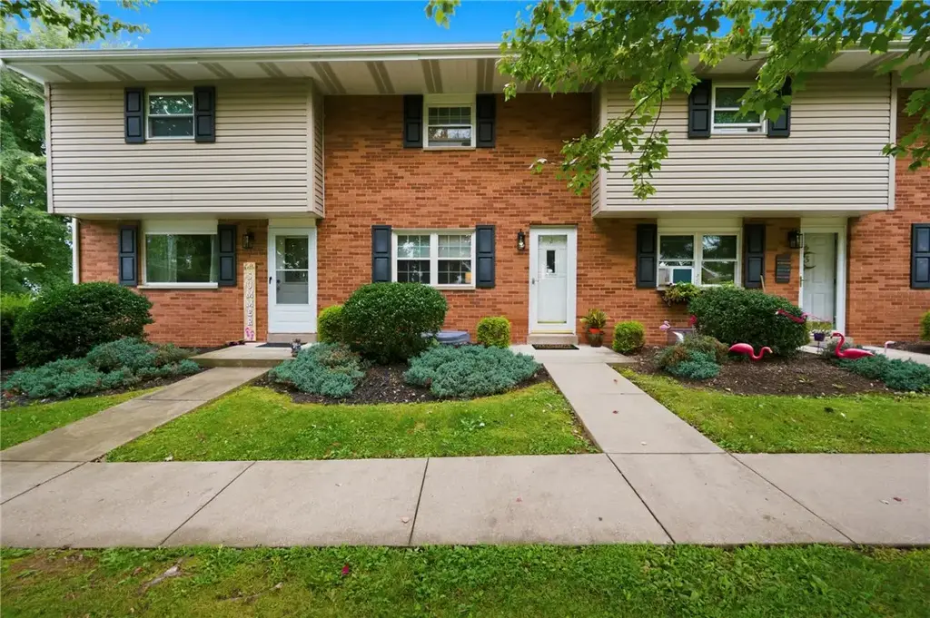 340 High Street 2, Saxonburg Boro