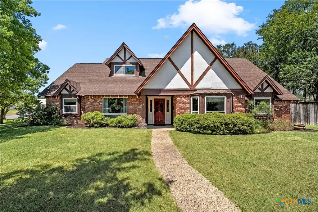 400 E 22nd Avenue, Belton