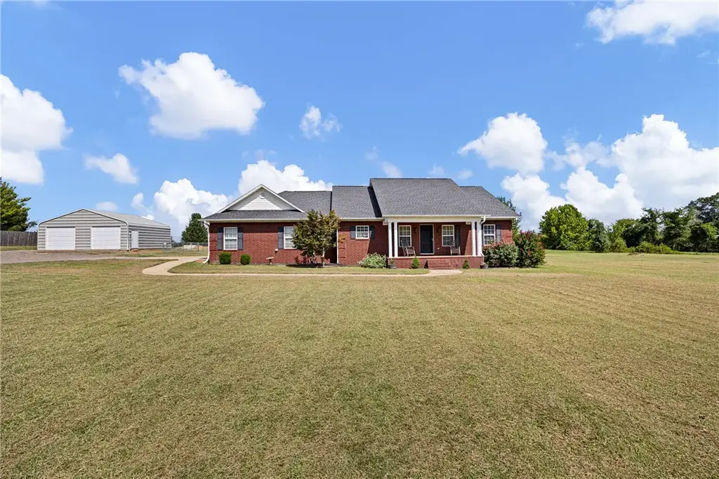 17830 N State Highway 7, Dardanelle