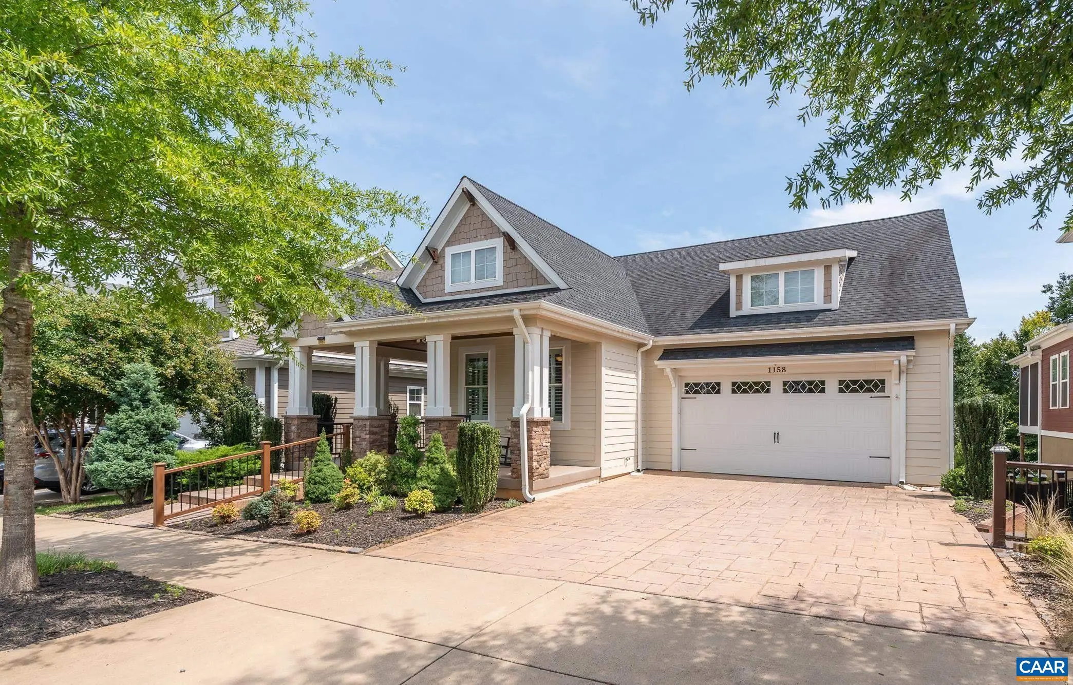 1158 Farrow Dr, Charlottesville