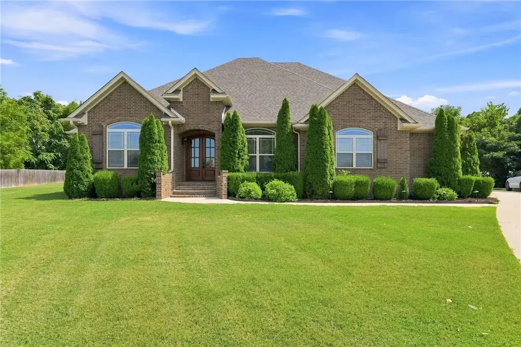 7003 Sunset Ridge Circle, Springdale