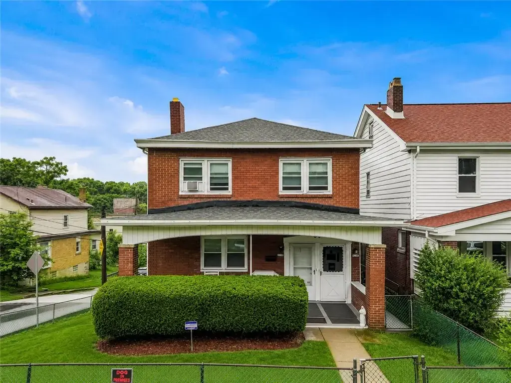 2690 Amman Street , Brookline