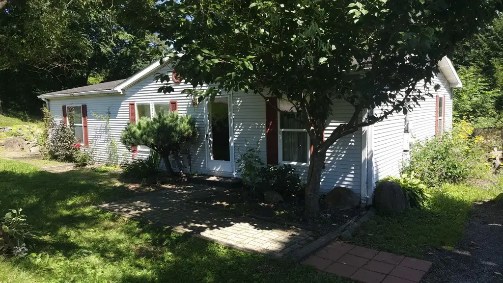 34 First Street, Ellwood City
