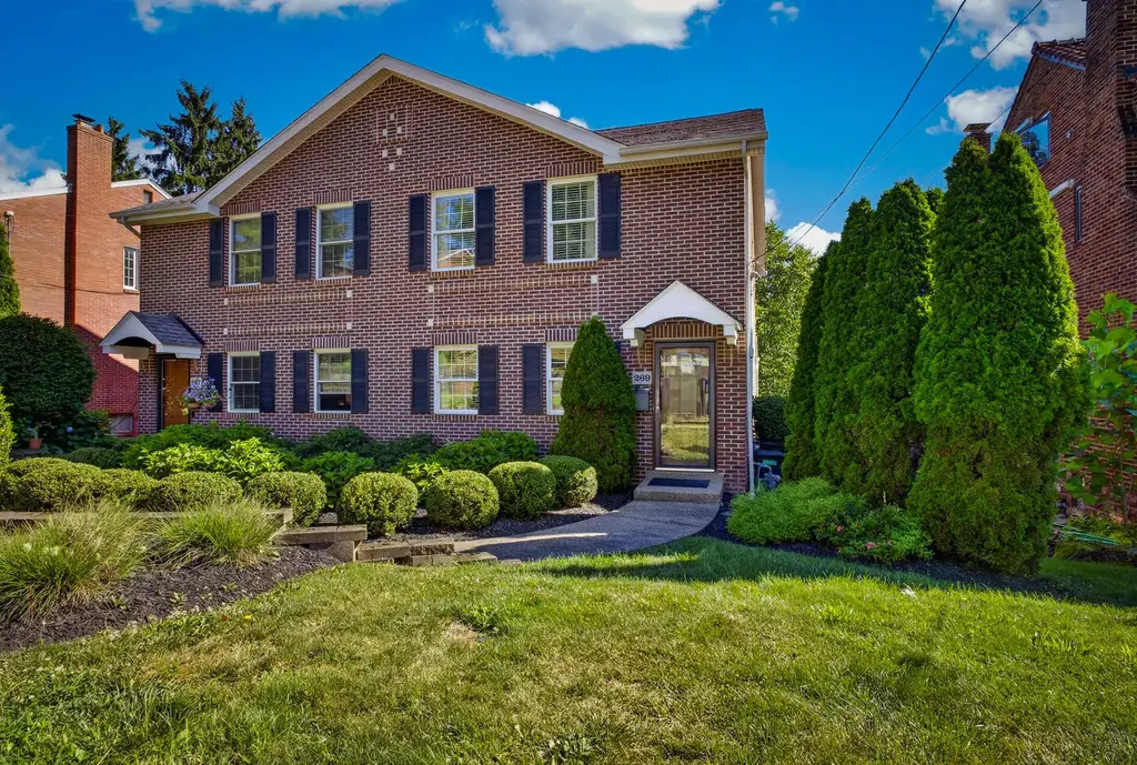269 Pennsylvania Boulevard , Mt Lebanon
