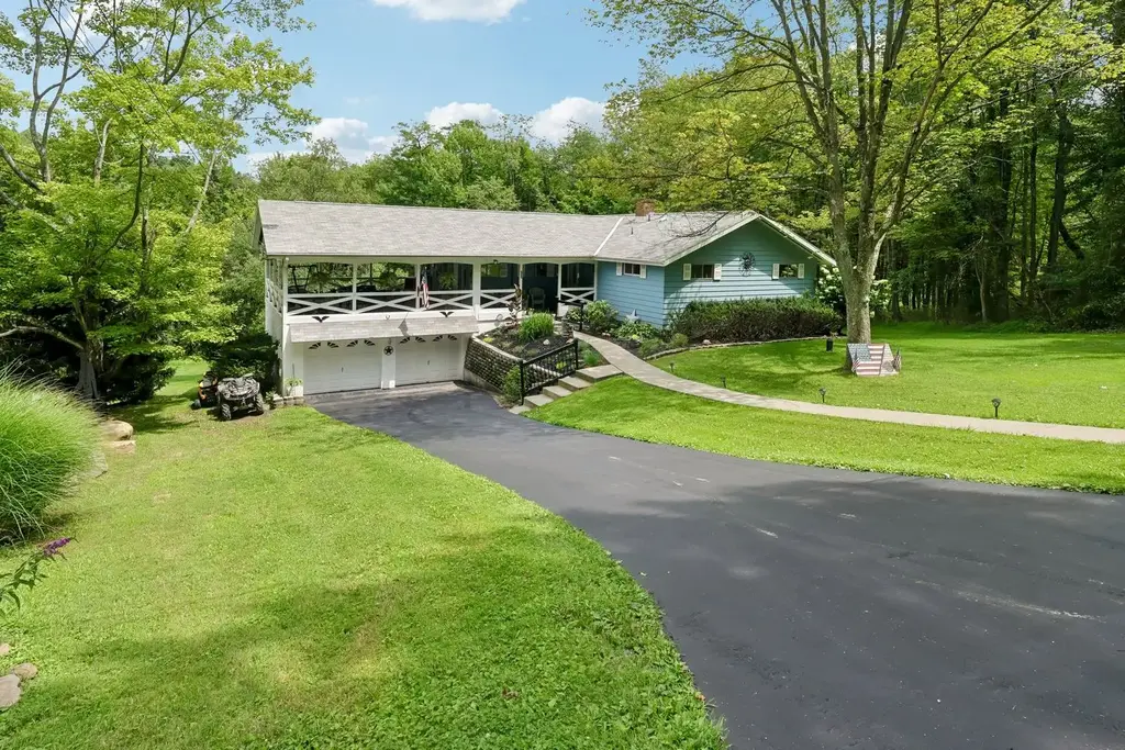 233 Stoup Road, Adams