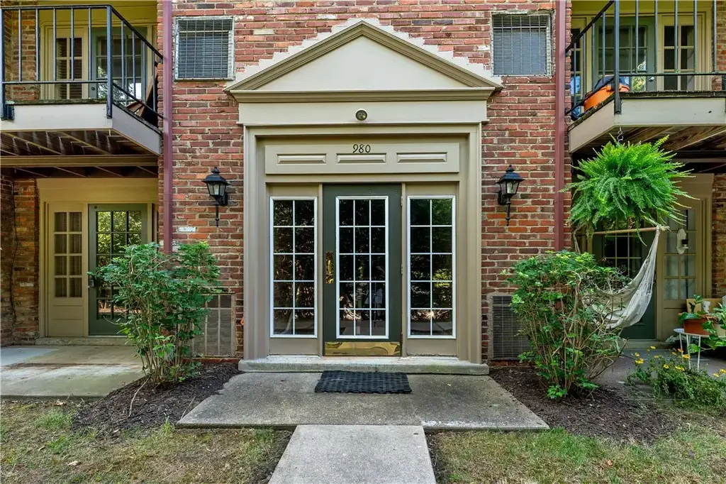 980 Chatham Park Drive K, Scott