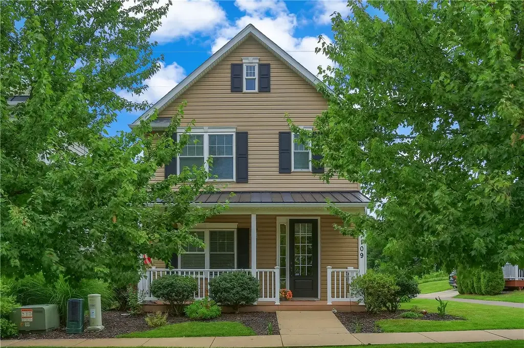 109 Bucktail Drive, Cranberry