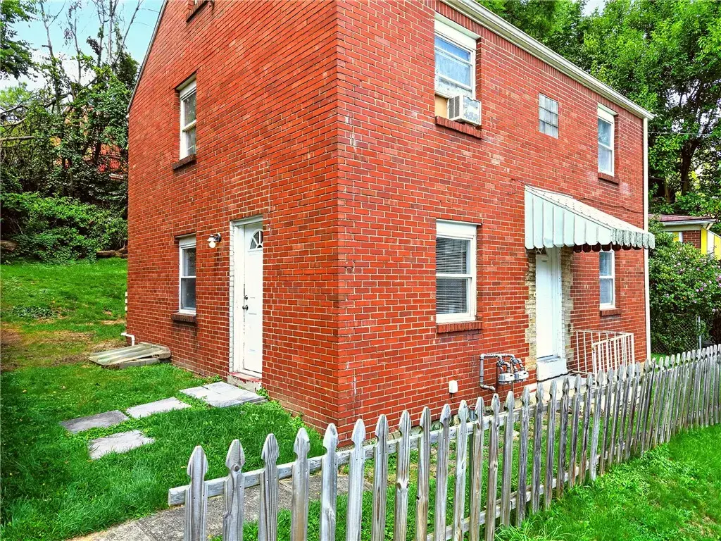 1627-1629 Laketon Road , Wilkinsburg