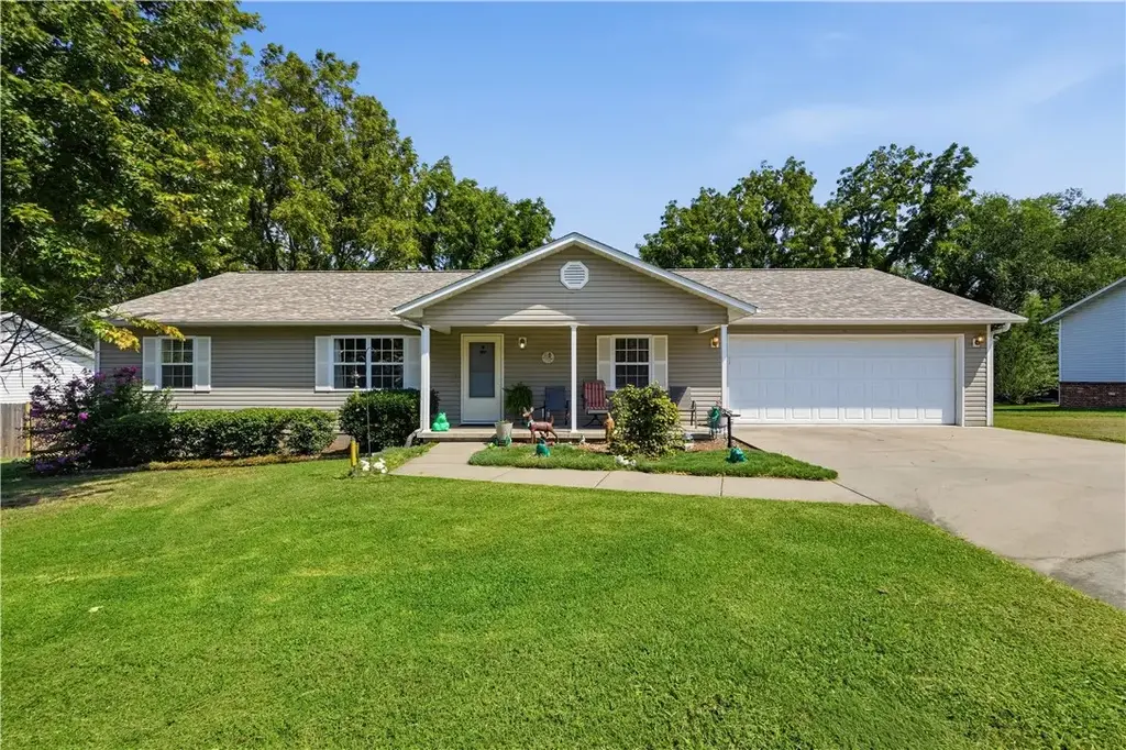 108 Paradise Cove Lane, Berryville