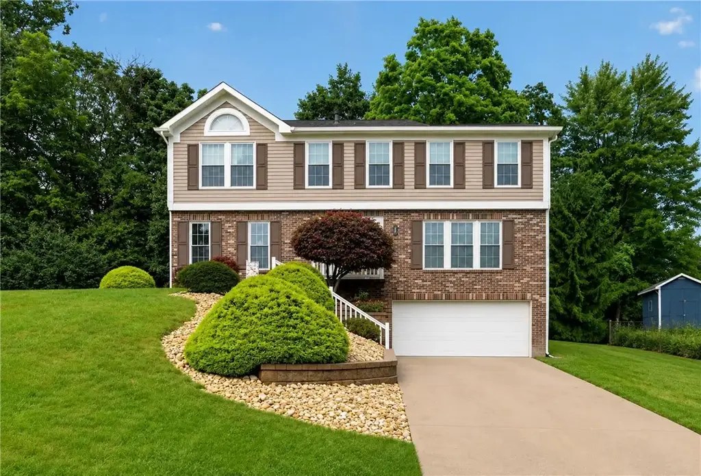 118 Diamondwood Court , Bethel Park