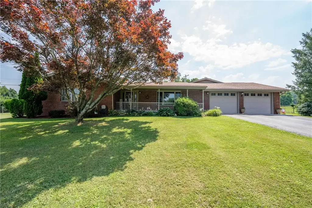 186 Roskovensky Road , Unity 