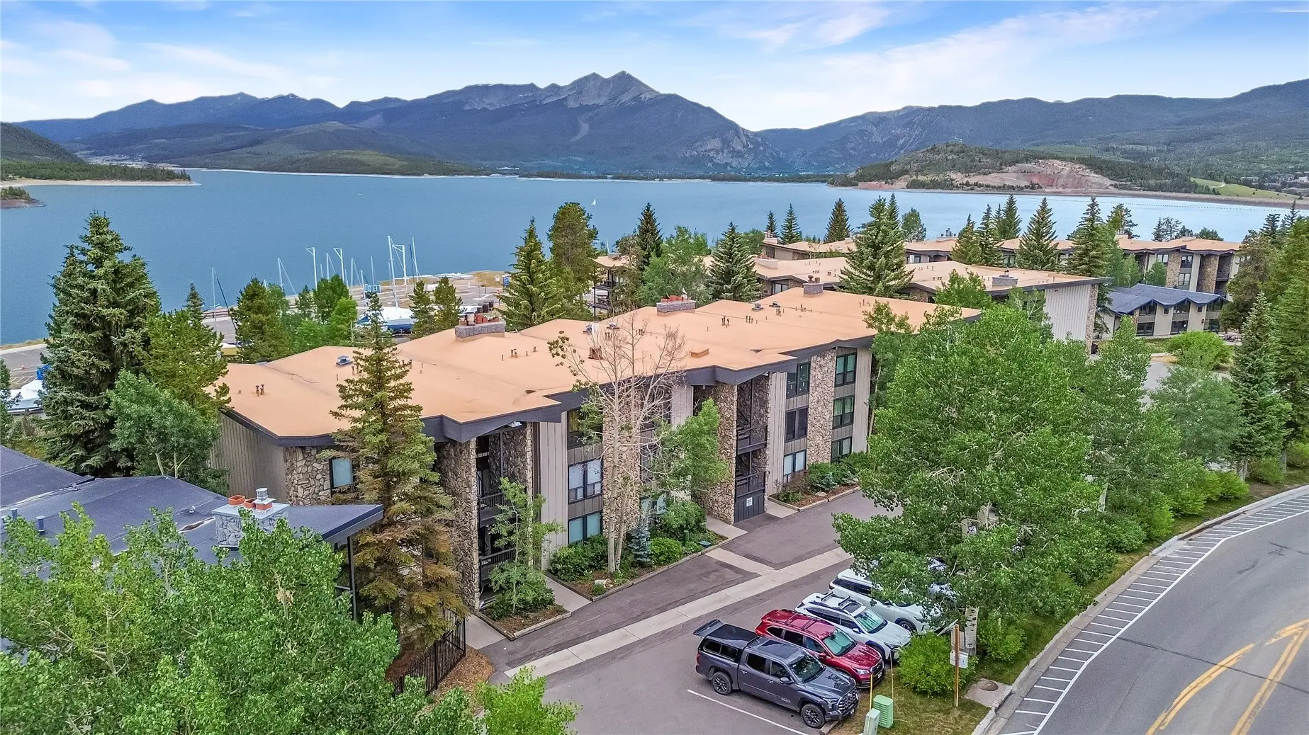 176 E La Bonte Street 101, Dillon