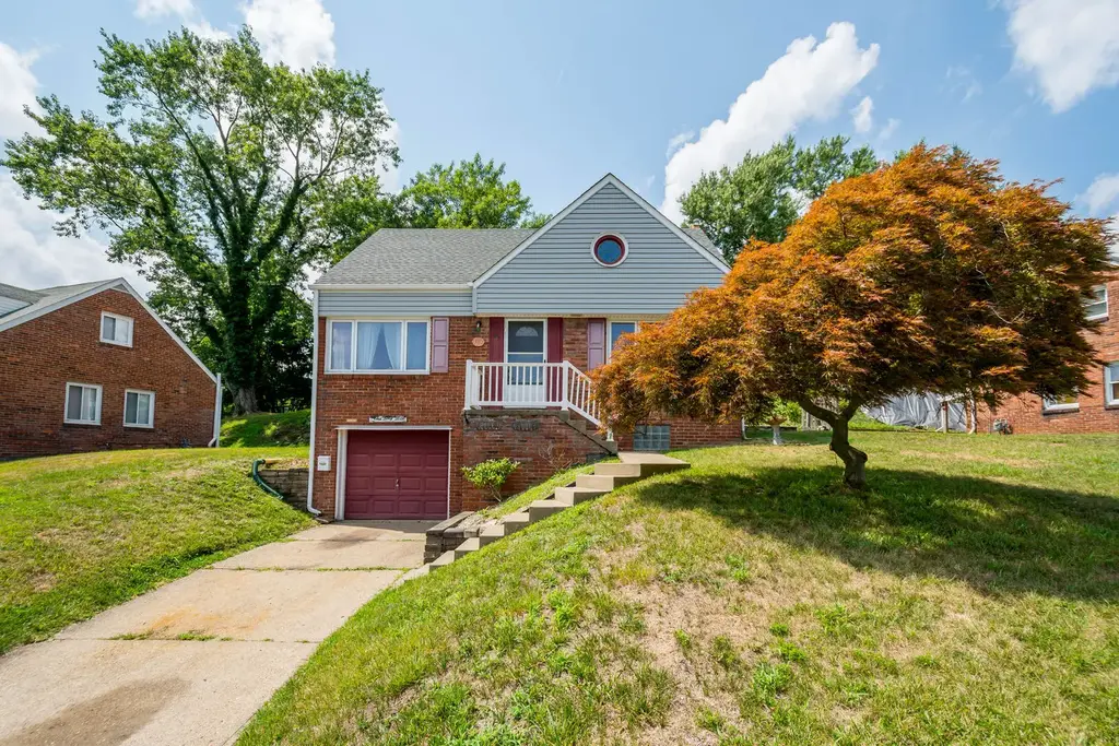 163 Senate Drive, Pleasant Hills