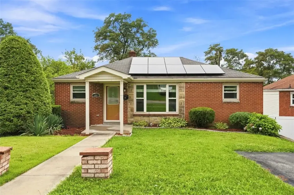 109 Livingston Road , West Mifflin