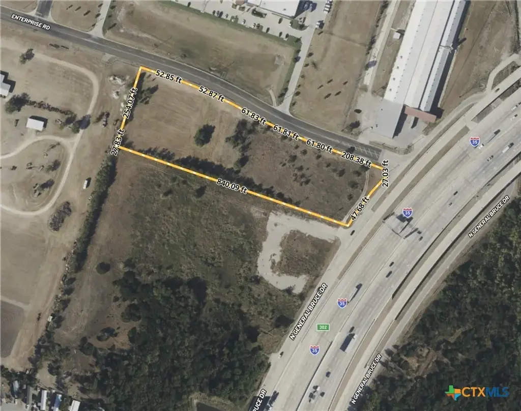 2200 N General Bruce Drive, Temple