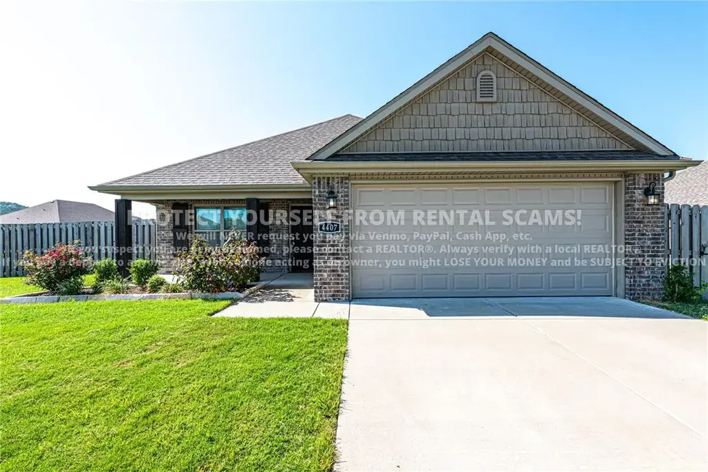 4407 W Wales Drive, Fayetteville