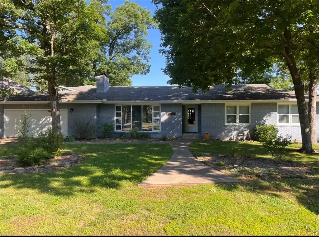1 Hillcrest Drive, Holiday Island