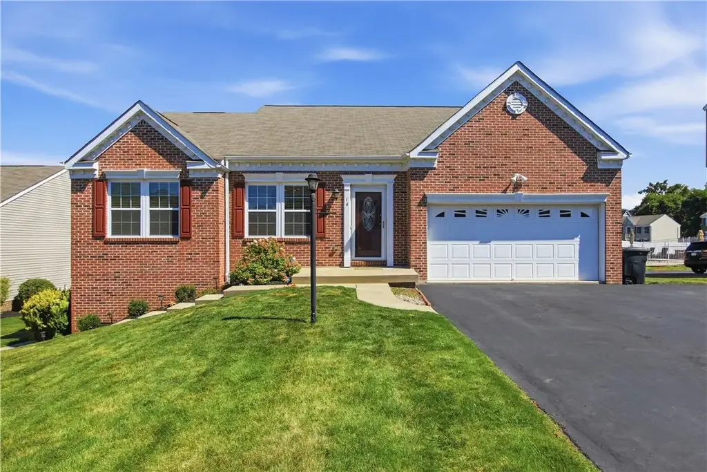 14 Beagle Court, Jefferson Hills