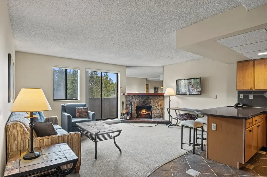 611 Village Road 23240, Breckenridge