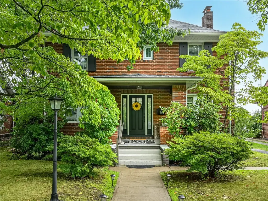 1204 Broadview Boulevard , Harrison