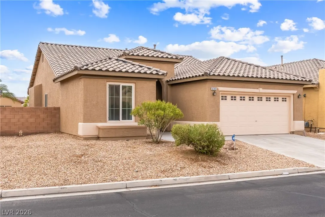 Photo of Listing #2806898