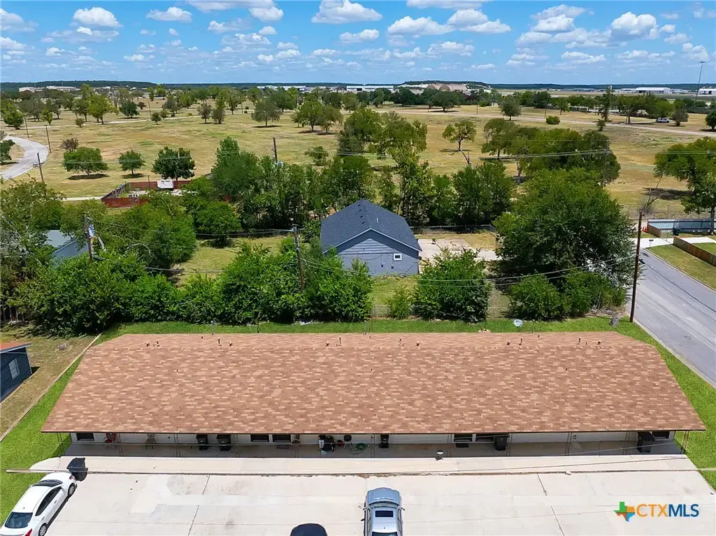 213 E Harrison Avenue, Killeen