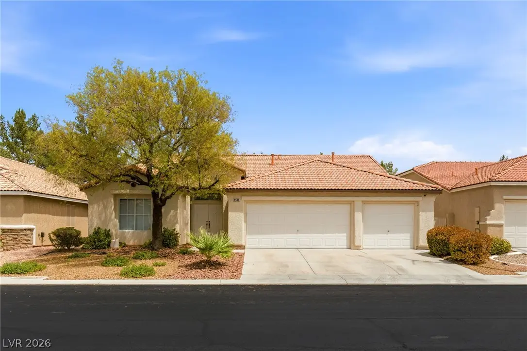 Photo of Listing #2808519