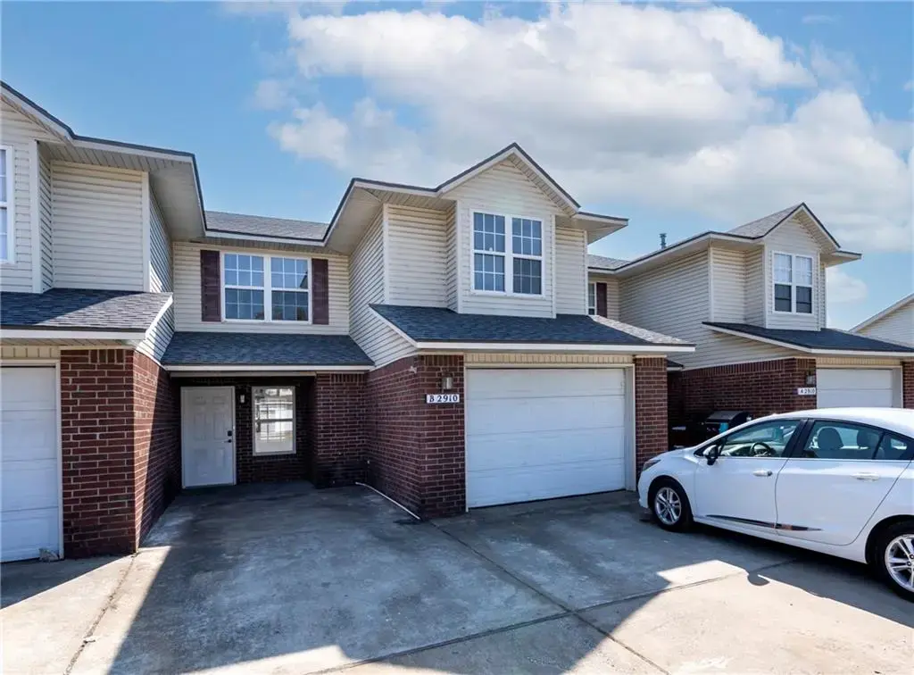 2910 Unit B Dawn Court, Siloam Springs