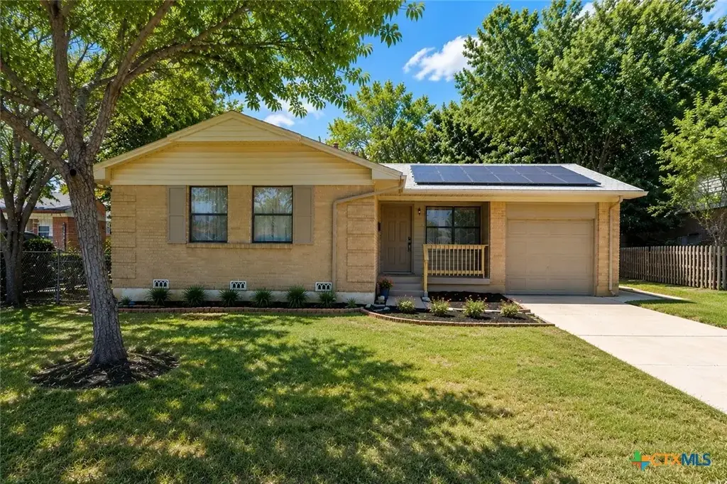 1005 Pine Drive, Killeen