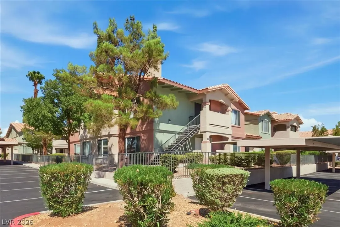 8450 Alta Drive 105, Las Vegas