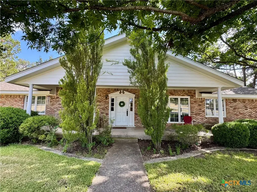 2718 County Road 208, Lampasas