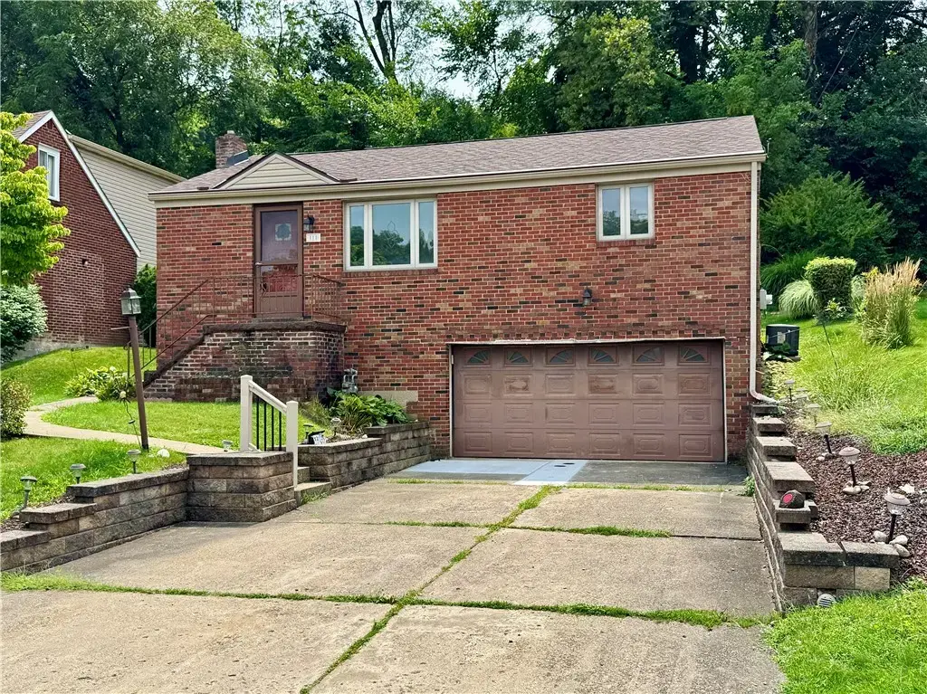 118 Sunrise Drive , Pleasant Hills